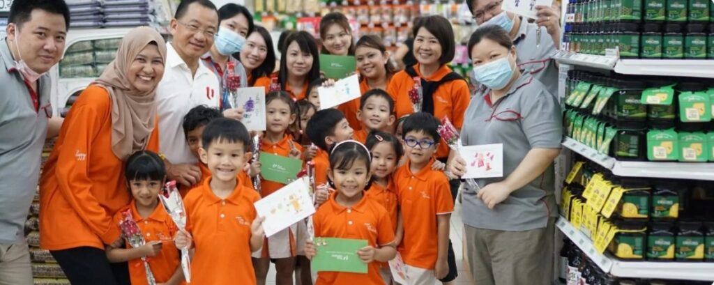 My First Skool children show appreciation to workers in their neighborhood on Labour Day